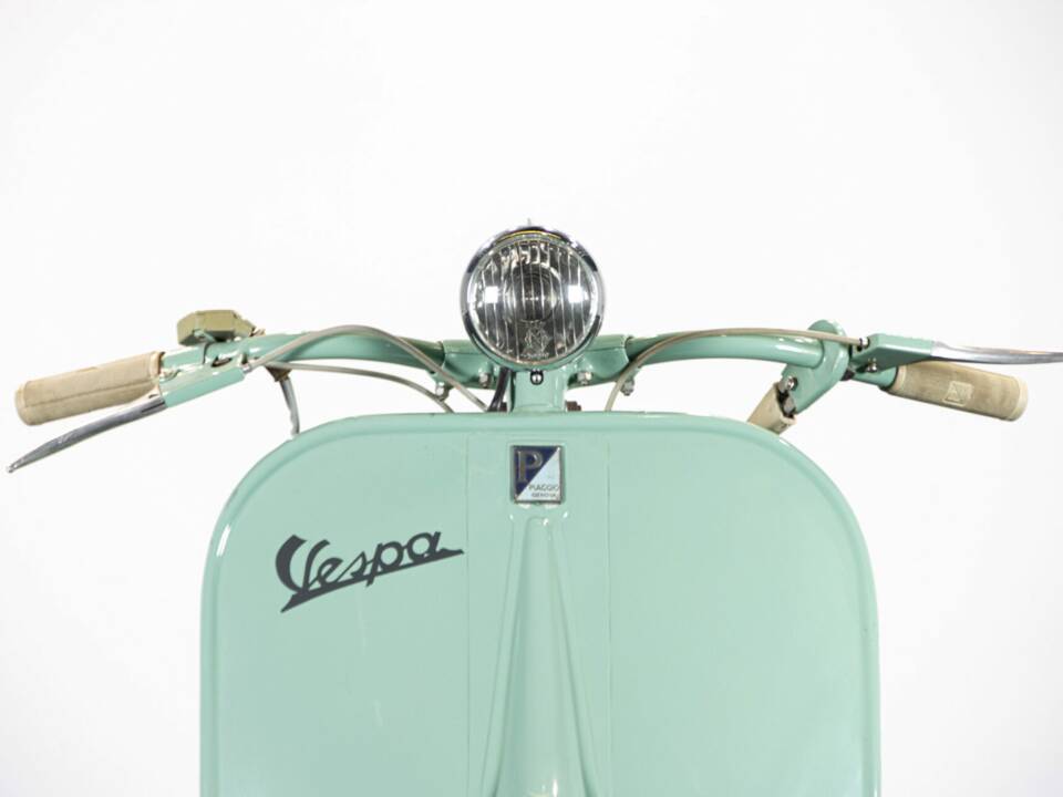 Immagine 40/50 di Piaggio Vespa 125 (1953)