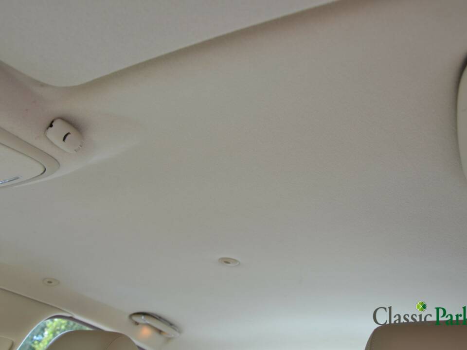 Immagine 28/46 di Jaguar XJ 8 3.5 (2007)