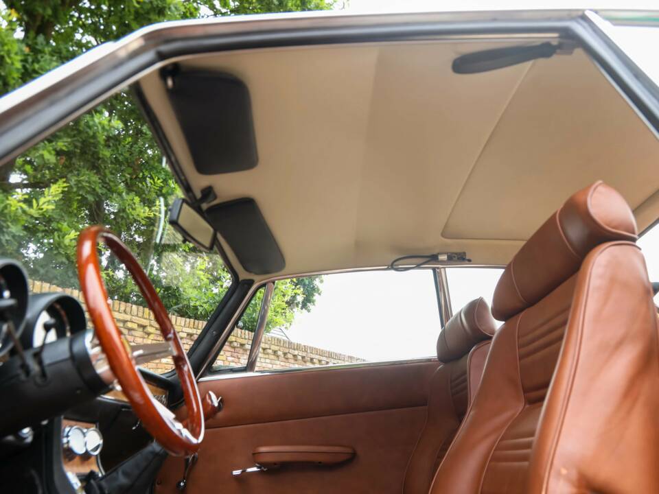 Bild 43/50 von Alfa Romeo 1750 GT Veloce (1971)