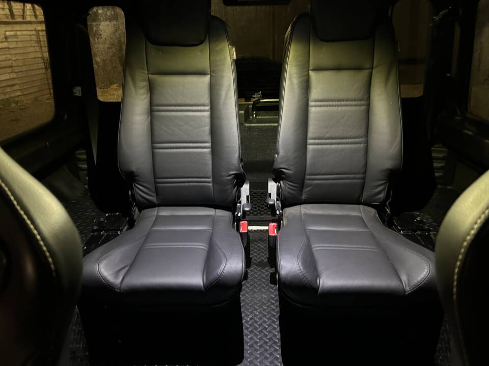 Image 59/62 de Land Rover Defender 90 (2003)