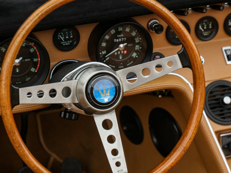 Image 28/50 of Maserati Ghibli Spyder (1969)
