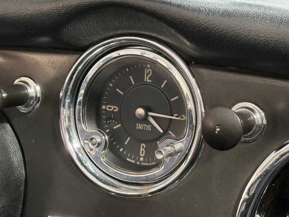 Bild 22/37 von Aston Martin DB 2&#x2F;4 Mk III (1959)