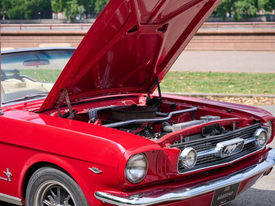 Immagine 15/50 di Ford Mustang 289 (1966)
