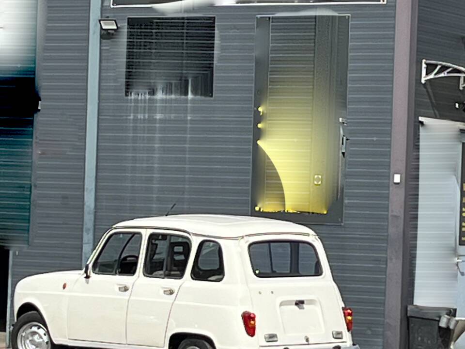 Image 50/50 of Renault R 4 (1987)