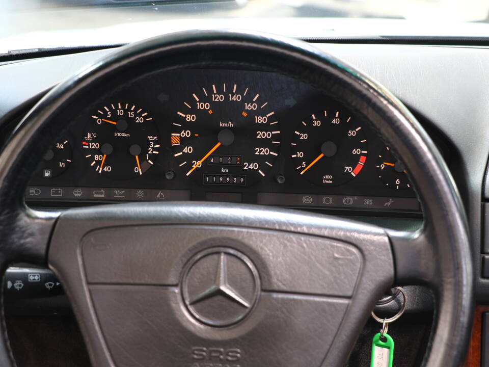 Bild 13/36 von Mercedes-Benz 300 SL (1992)