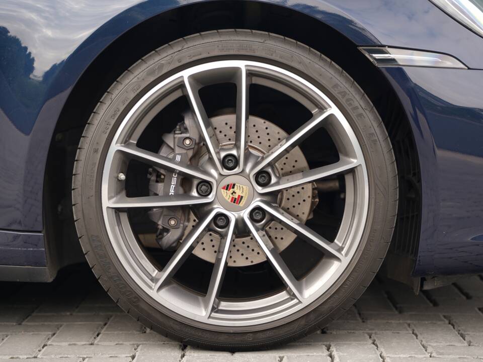 Bild 43/50 von Porsche 911 Carrera (2020)