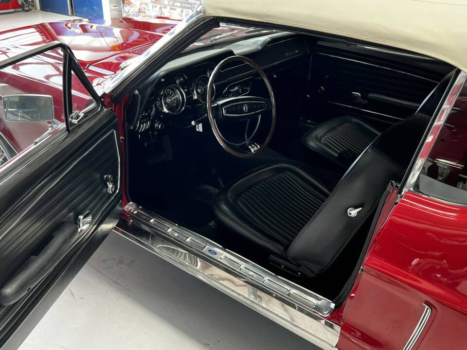 Image 13/20 of Ford Mustang 289 (1968)