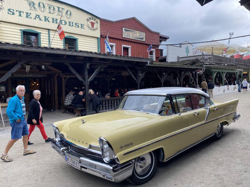 Lincoln Premiere Landau 57