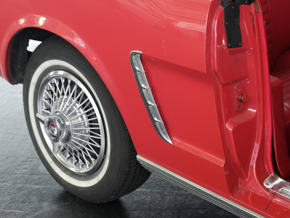 Image 46/50 of Ford Mustang 289 (1964)
