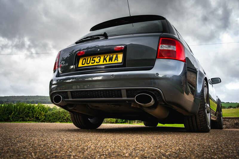 Image 31/50 of Audi RS6 Avant (2003)