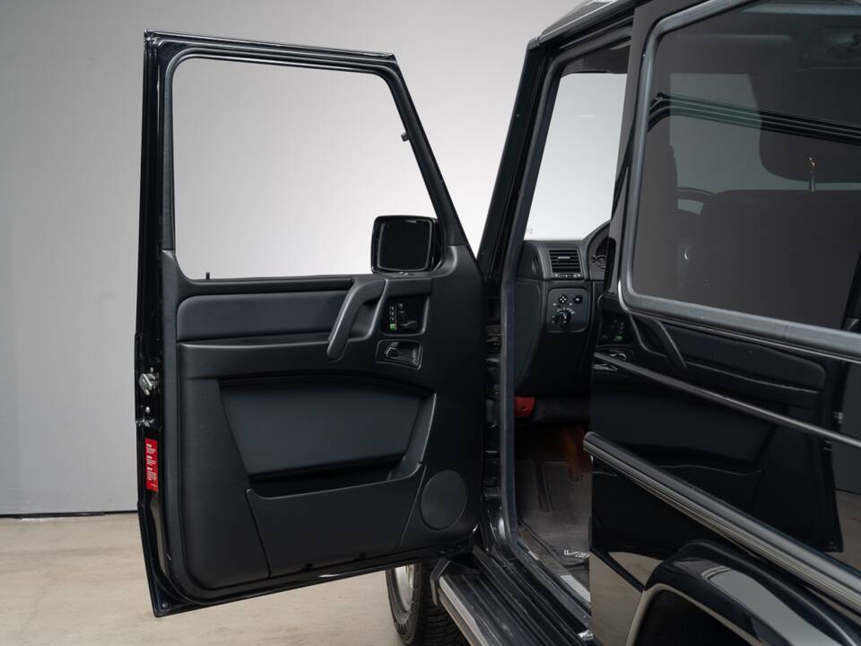 Immagine 20/36 di Mercedes-Benz G 500 (SWB) (2011)