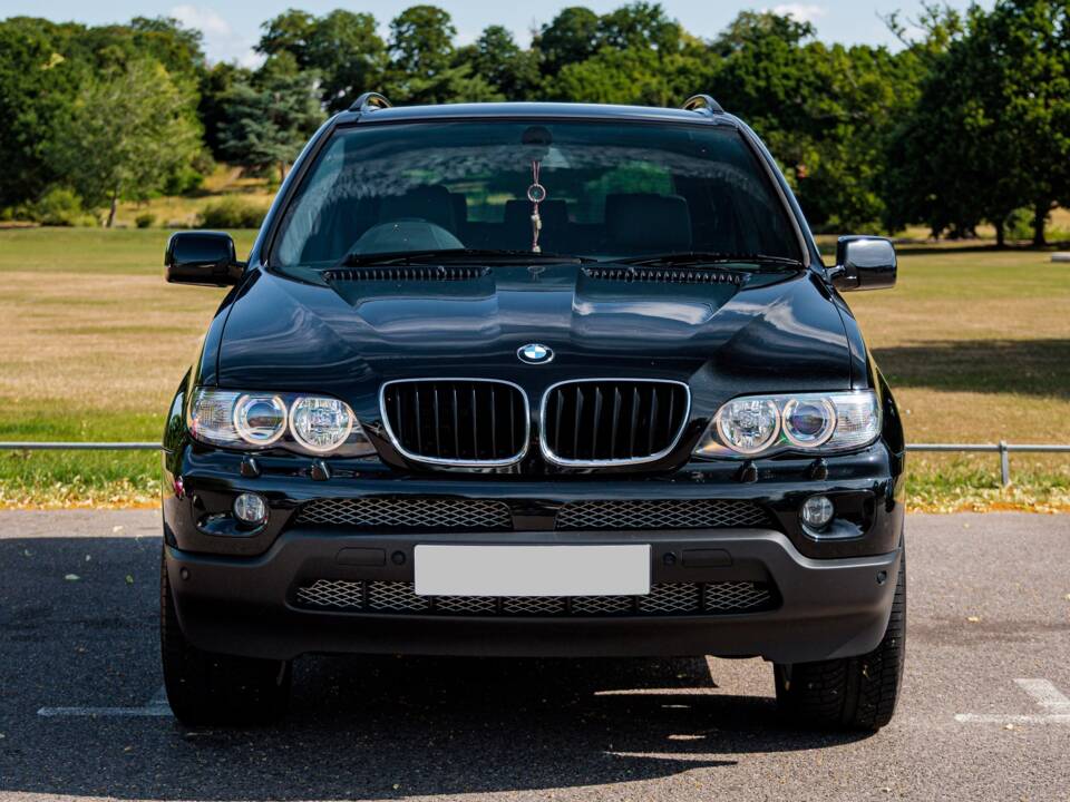 Immagine 6/31 di BMW X5 3.0i (2004)