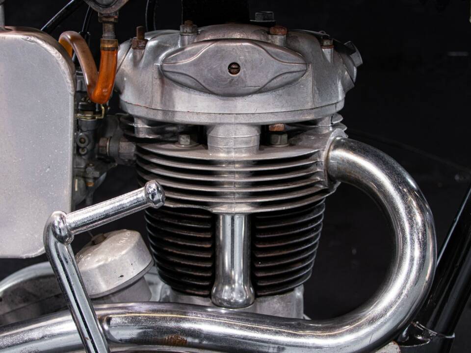 Bild 41/50 von BSA C 15 Scrambler (1963)