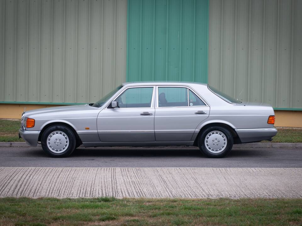Bild 3/28 von Mercedes-Benz 500 SE (1988)