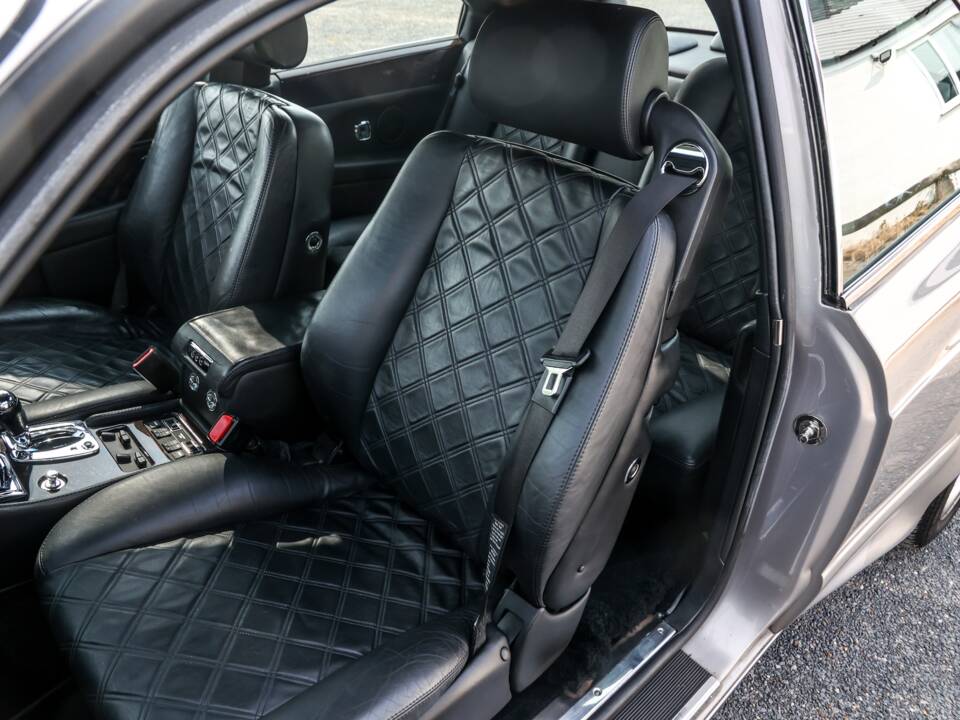Image 46/49 de Bentley Continental R (2003)