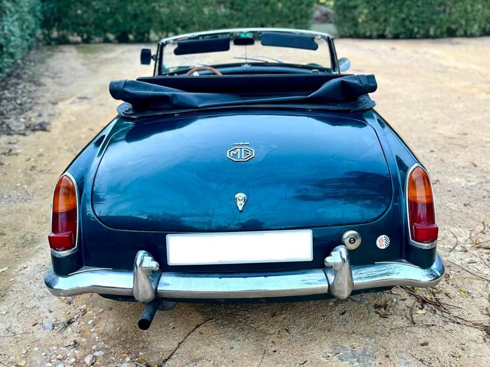 Bild 4/6 von MG MGB (1968)