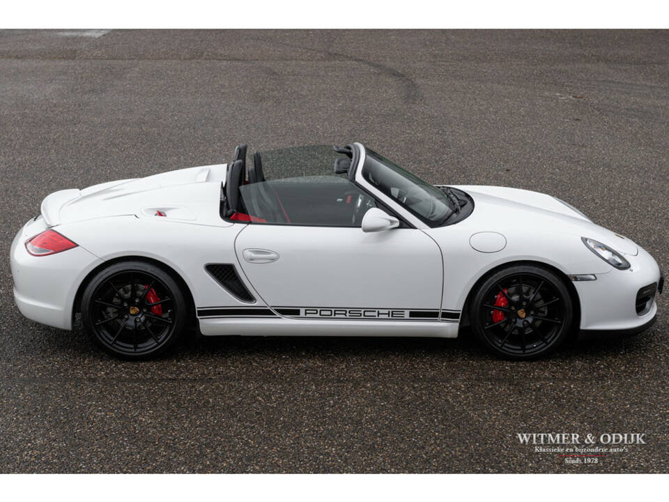 Image 5/40 of Porsche Boxster Spyder (2010)