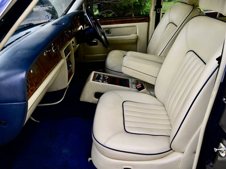 Bild 39/50 von Rolls-Royce Silver Spirit II (1992)