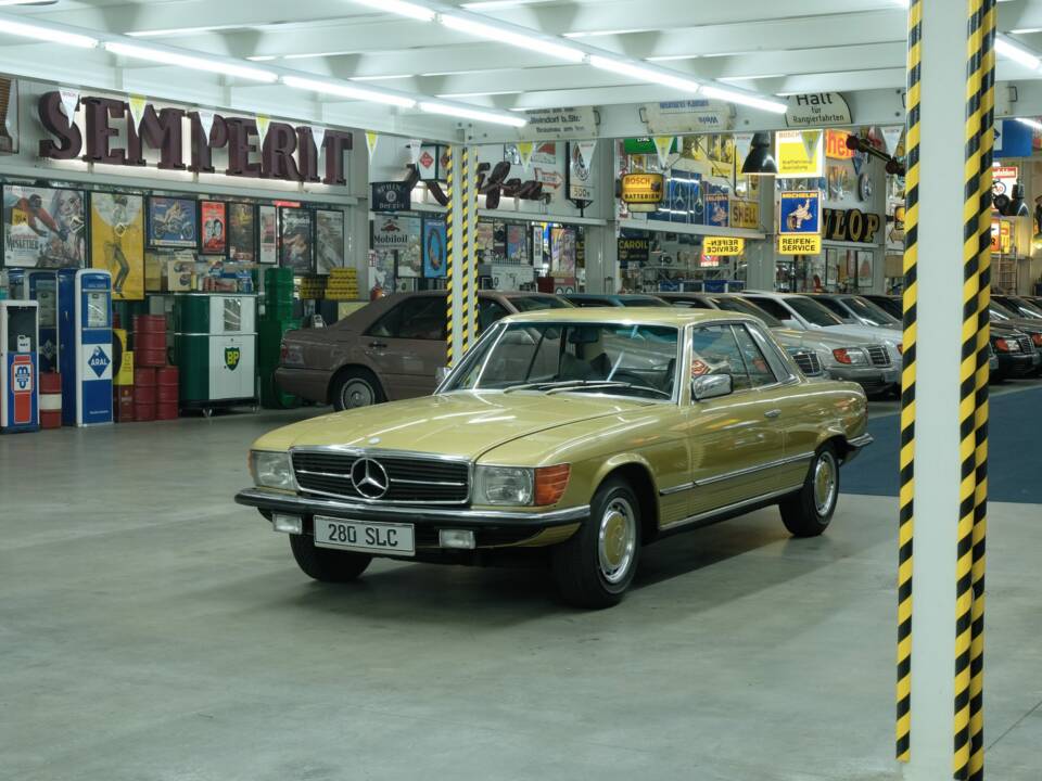 Image 1/50 de Mercedes-Benz 280 SLC (1977)