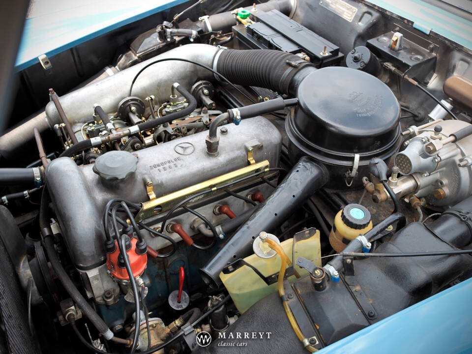 Imagen 19/50 de Mercedes-Benz 190 SL (1962)
