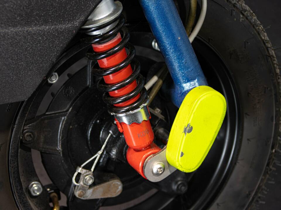 Imagen 9/48 de Piaggio DUMMY (1987)