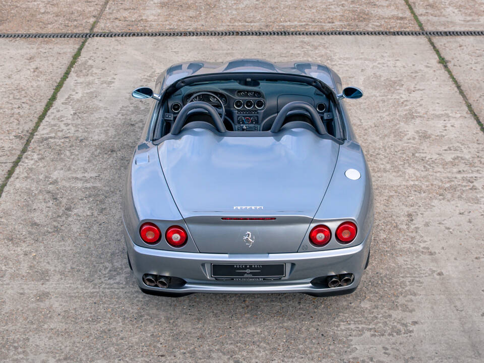 Afbeelding 4/48 van Ferrari 550 Barchetta (2001)
