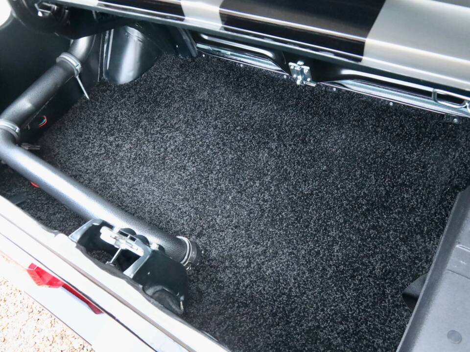 Imagen 38/50 de Ford Shelby GT 500 "Eleanor" (1968)