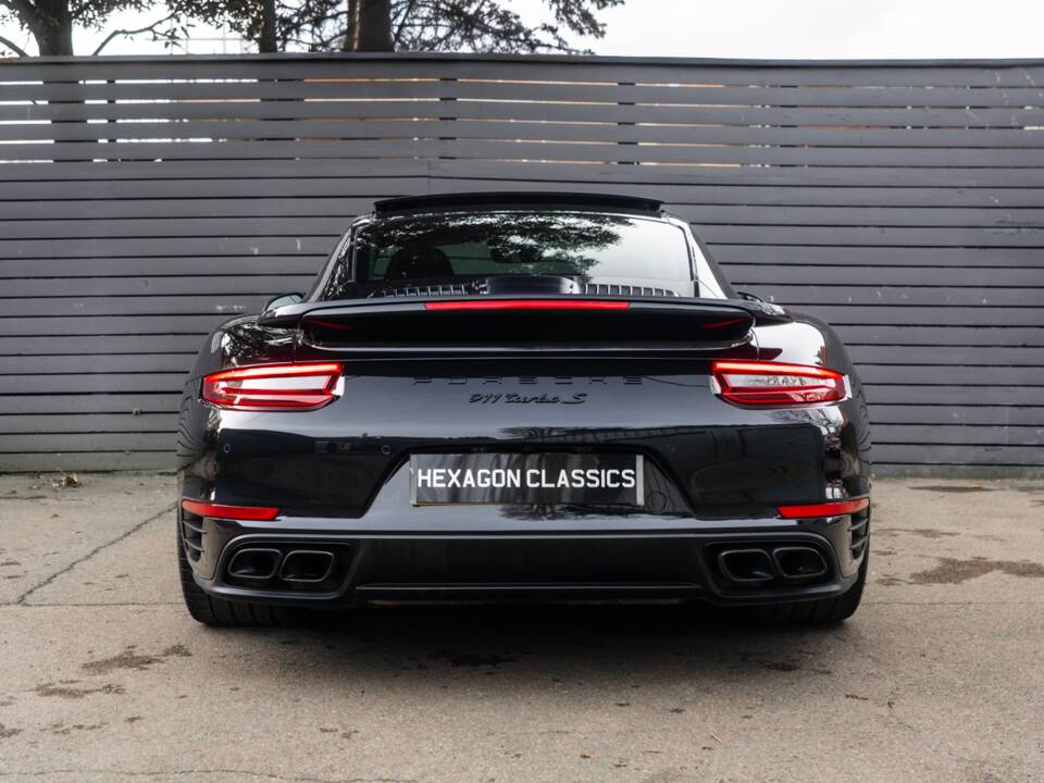 Bild 14/52 von Porsche 911 Turbo S (2017)