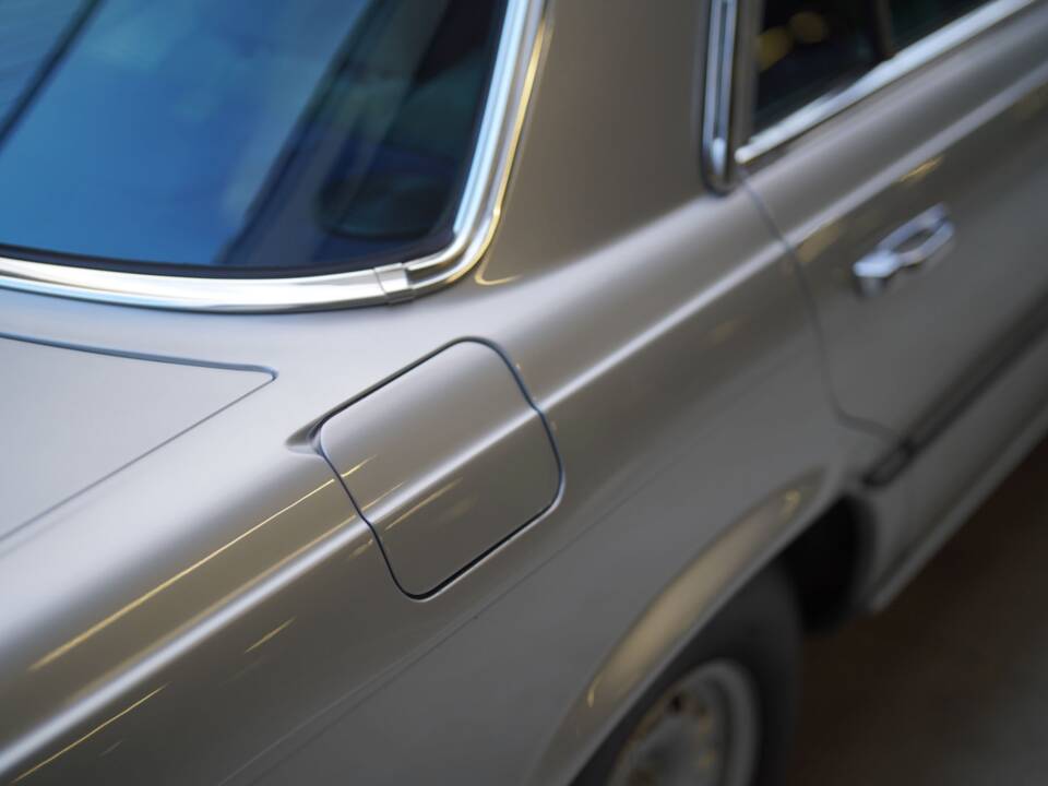 Bild 47/95 von Mercedes-Benz 450 SEL 6,9 (1976)