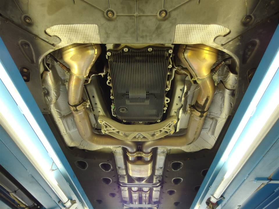 Image 88/99 of Maserati Quattroporte GTS (2014)