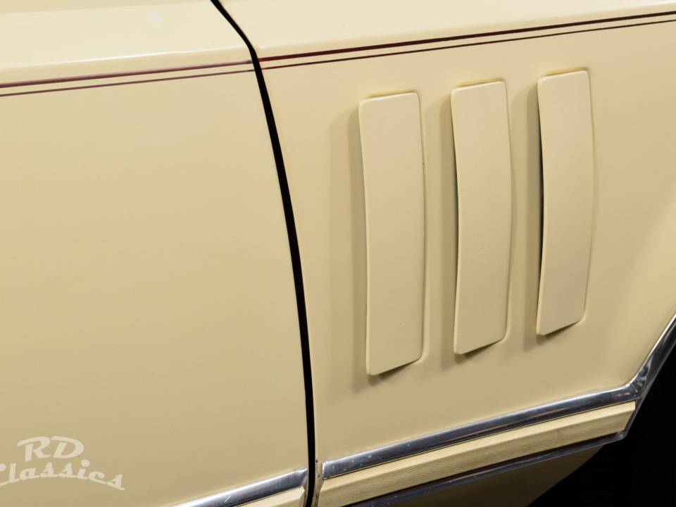 Bild 39/49 von Lincoln Continental Mark V (1979)