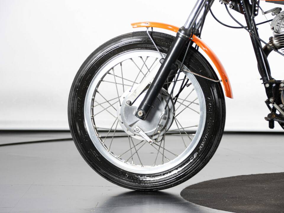 Bild 26/50 von Ducati 350 Scrambler (1974)