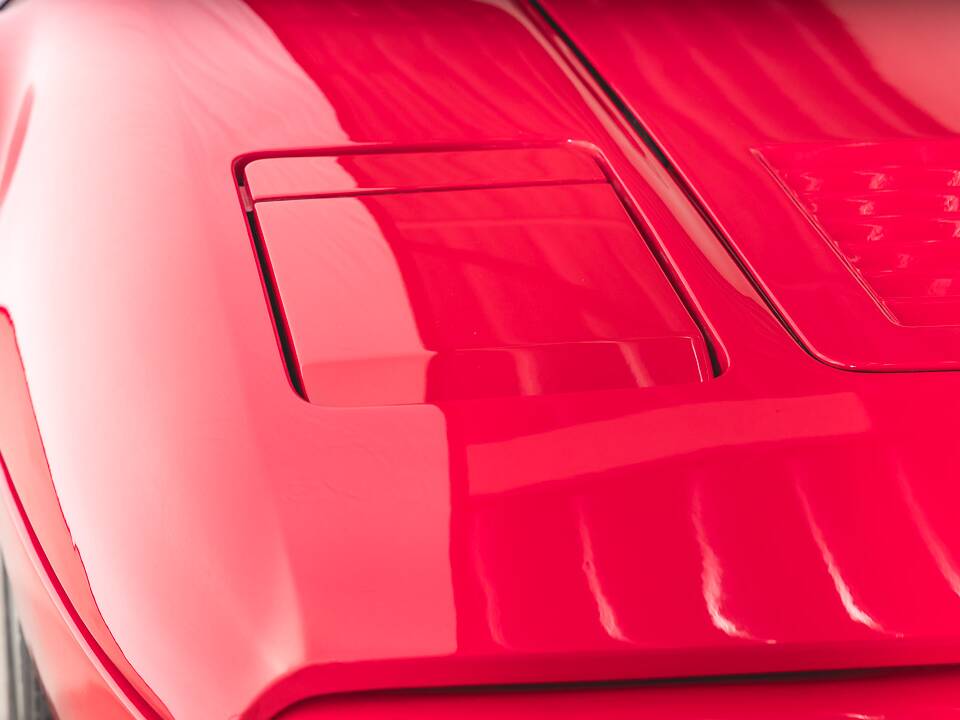 Bild 17/43 von Ferrari 328 GTS (1985)