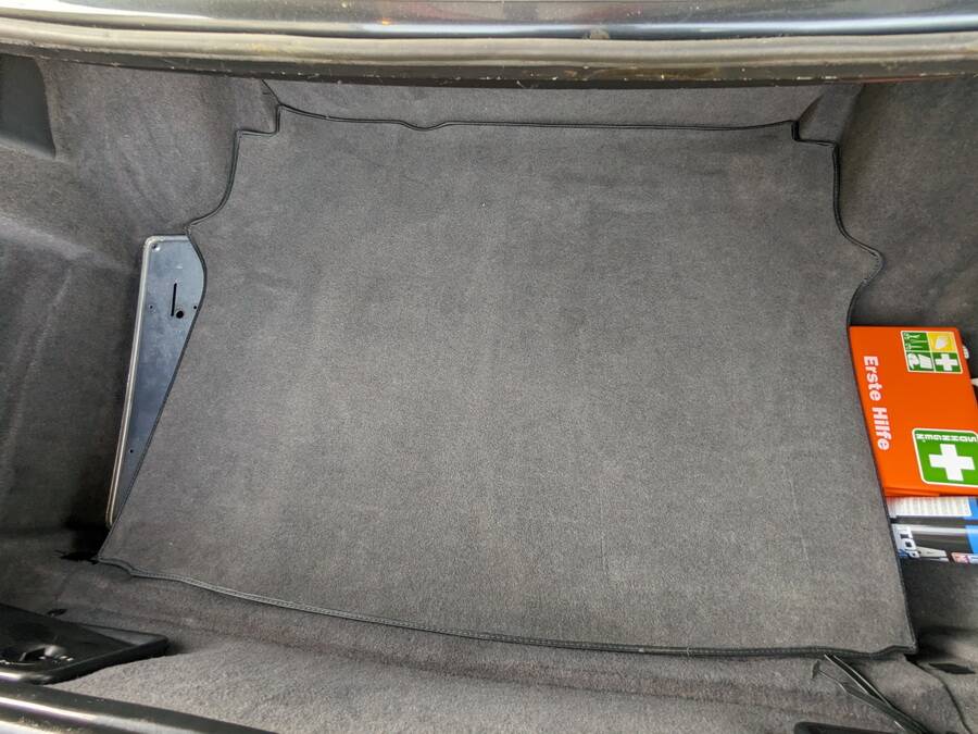 Image 15/29 of Mercedes-Benz 500 SEL (1990)