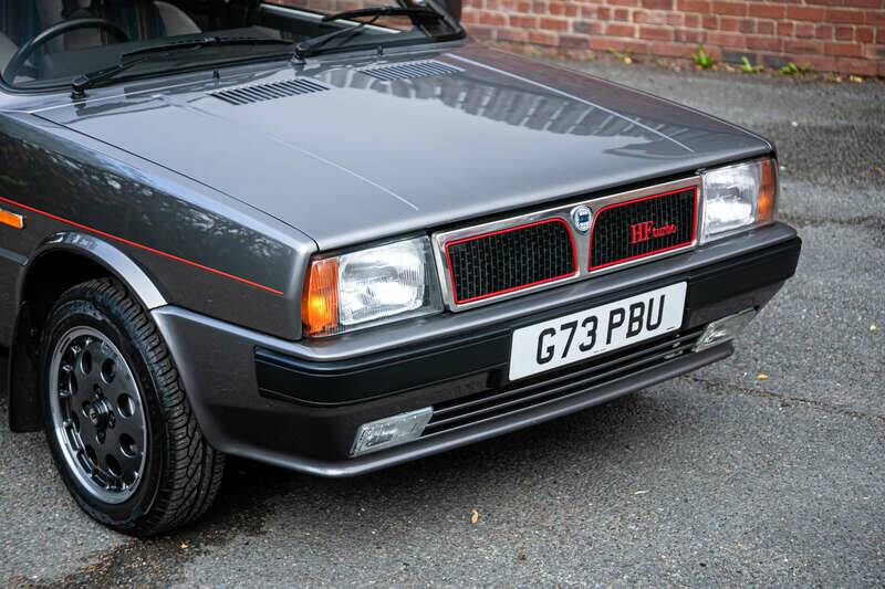 Imagen 39/50 de Lancia Delta 1.6 HF (1989)