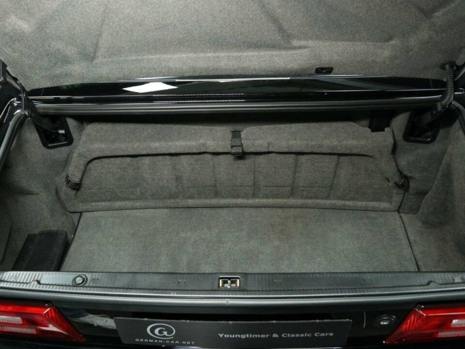 Immagine 24/30 di Mercedes-Benz SL 600 (2001)