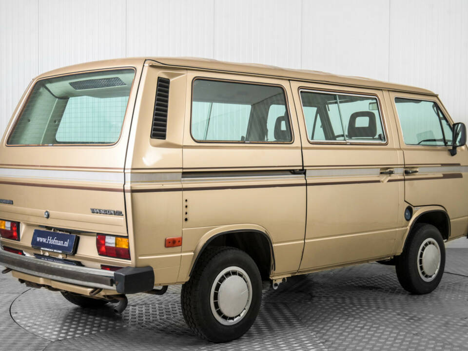 Bild 2/50 von Volkswagen T3 Caravelle GL 1.9 (1986)