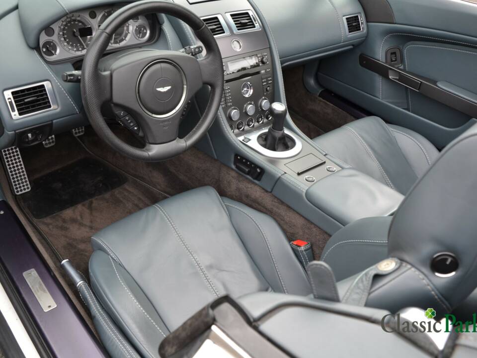 Image 29/50 of Aston Martin V8 Vantage (2007)
