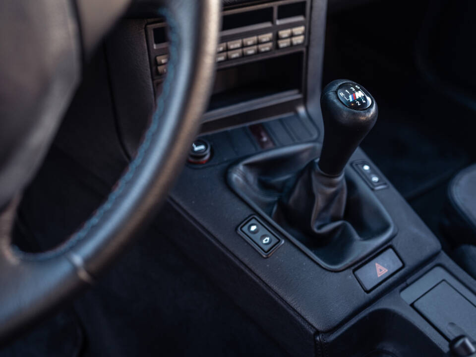 Image 11/42 of BMW M3 Sport Evo (1997)