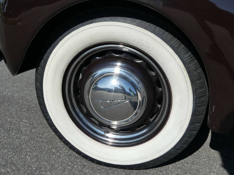 Image 18/52 de Ford V8 (1938)