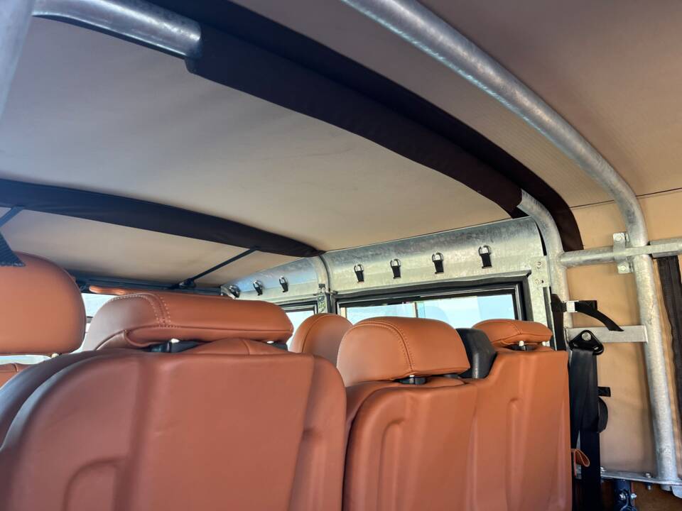 Bild 40/100 von Land Rover Defender 110 (2014)