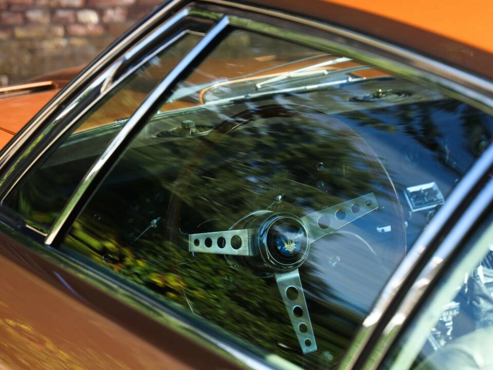 Image 34/50 de Maserati Ghibli (1969)