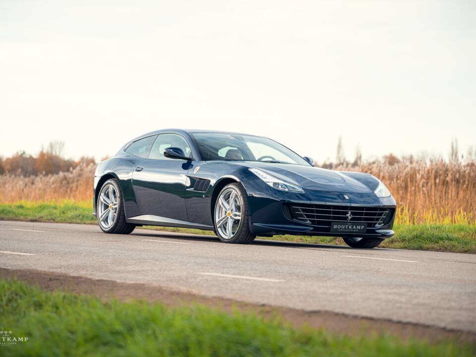 Bild 3/12 von Ferrari GTC4Lusso (2016)
