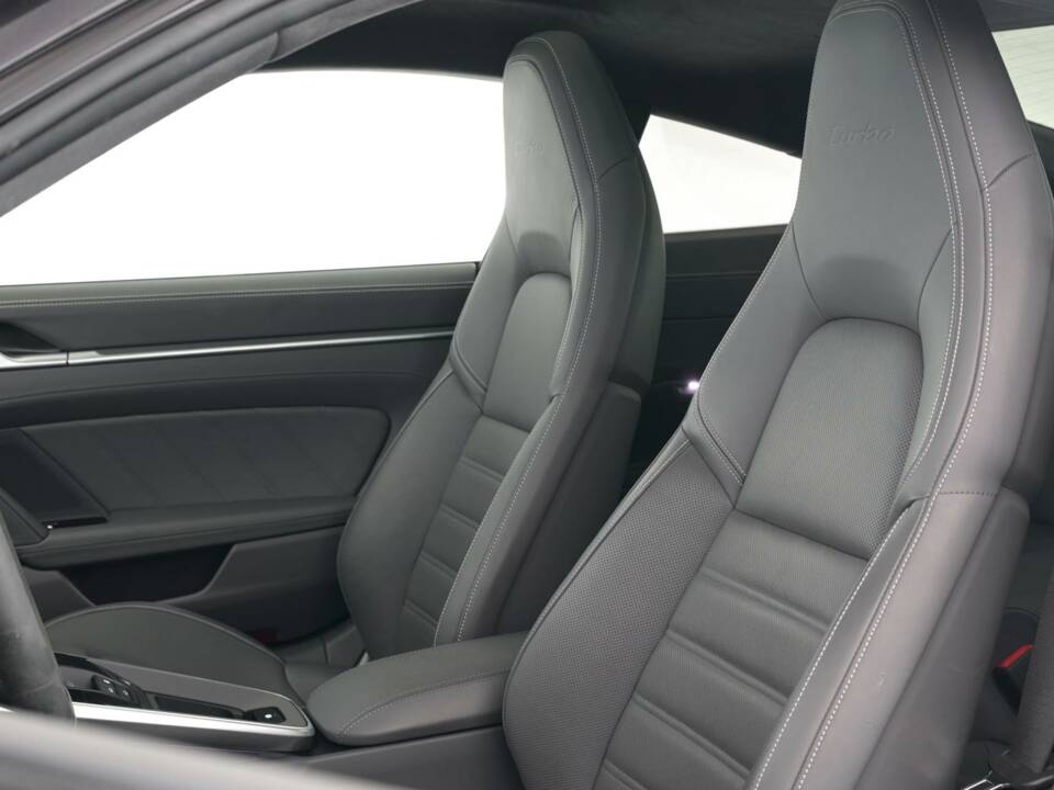Bild 6/9 von Porsche 911 Turbo (2021)
