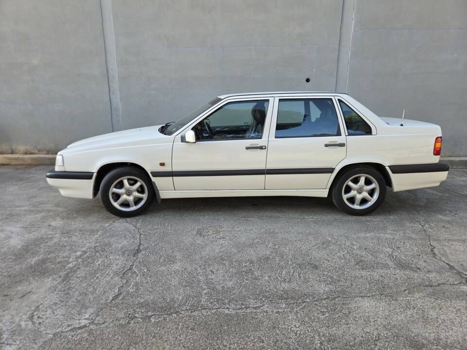 Image 3/8 of Volvo 850 2.0 (1994)