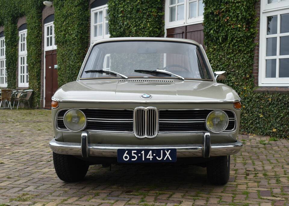 Bild 7/8 von BMW 1800 (1969)
