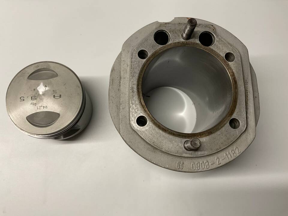 Image 81/87 of BMW R 100 RS (1977)