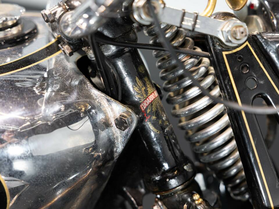 Image 35/50 of Bianchi Stelvio 250 (1948)