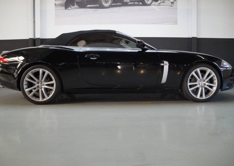 Imagen 62/65 de Jaguar XKR (2009)