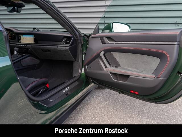 Image 22/34 of Porsche 911 GT3 (1900)
